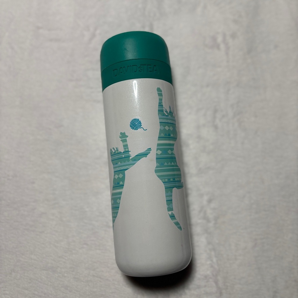 DAVIDsTEA Lock Top/ Button-Top Travel Mug